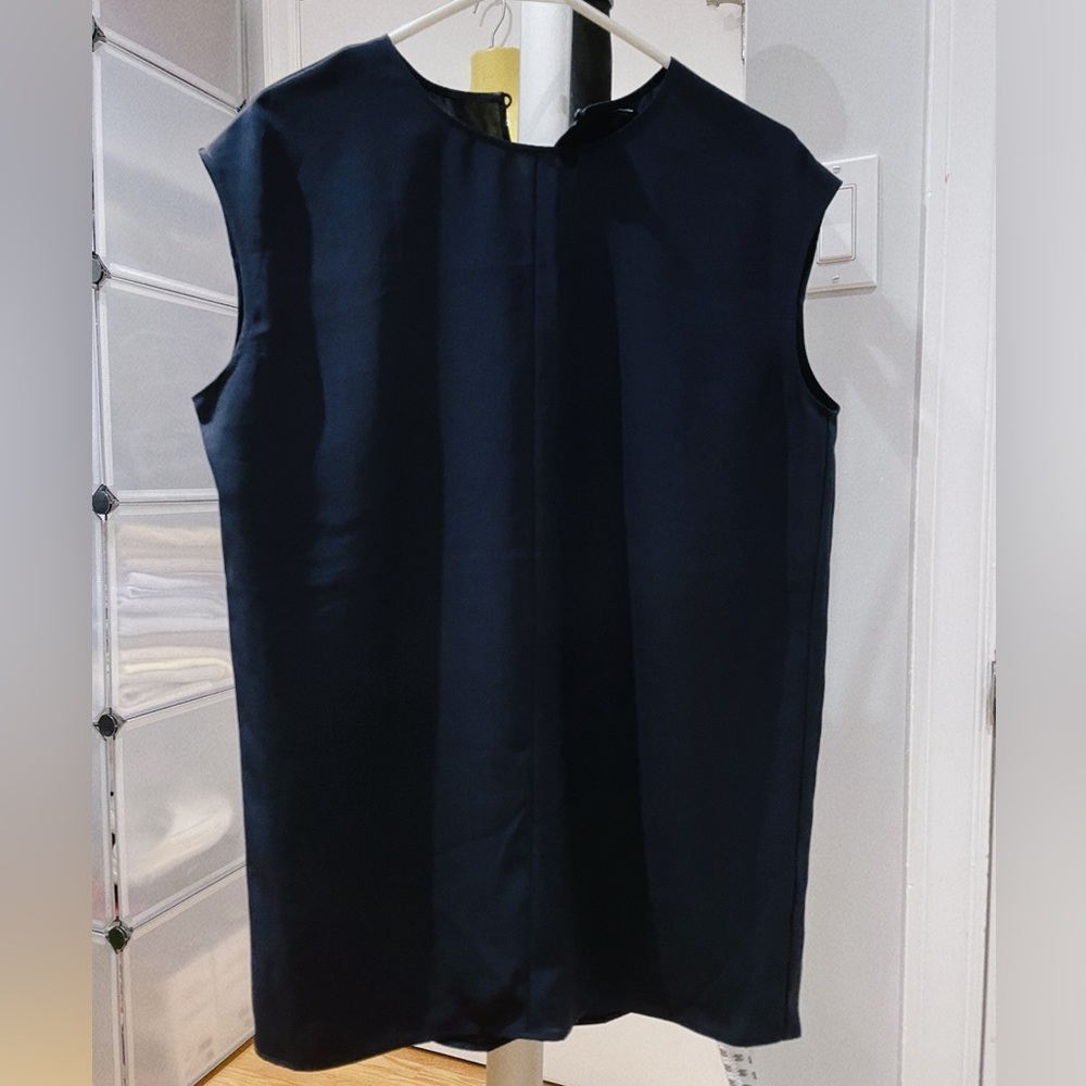 Clearance 💯 Uniqlo Top